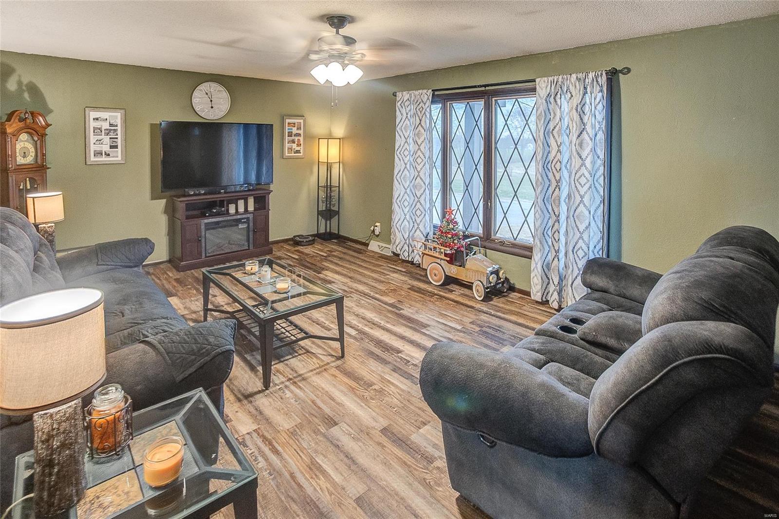 9667 Lessley Road Baldwin, IL 62217 - Photo 20 of 53