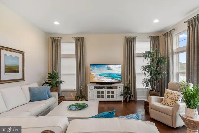 $659,900 | 29688 Patrick Henry Circle, Millsboro, DE 19966