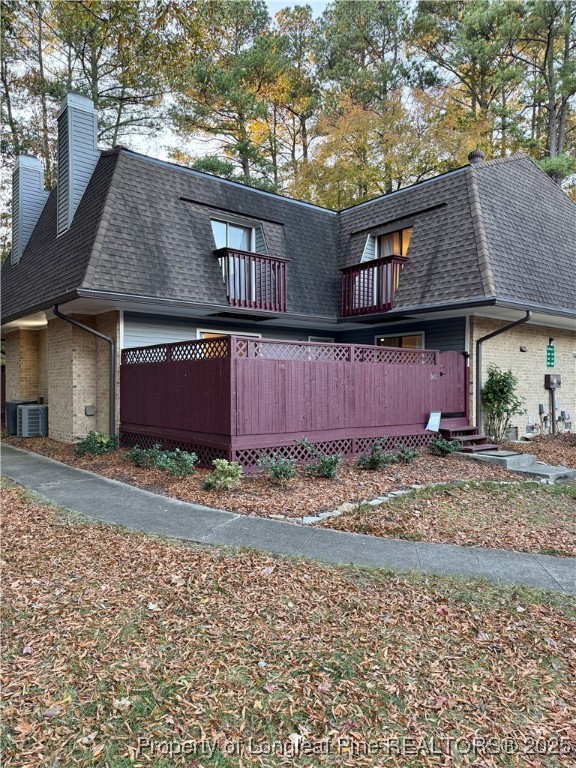 165 Springberry Lane, Unit 165 Chapel Hill, NC 27517 - Photo 1 of 41 a front view of a house with a yard