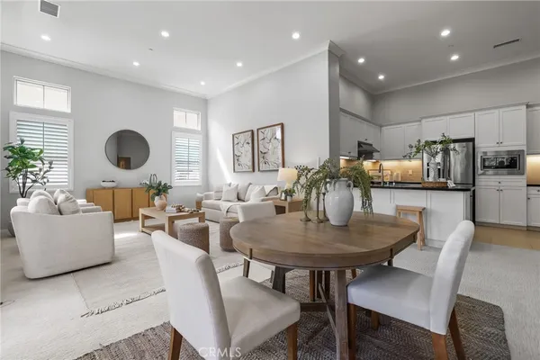 $1,150,000 | 67 Kempton, Irvine, CA 92620