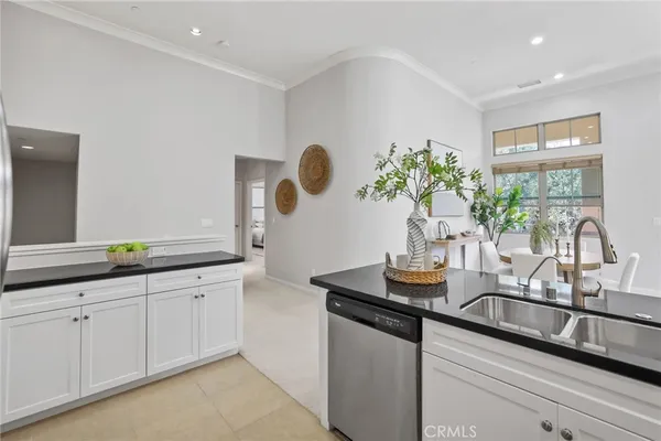 $1,150,000 | 67 Kempton, Irvine, CA 92620