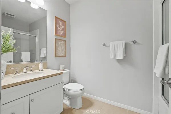 $1,150,000 | 67 Kempton, Irvine, CA 92620