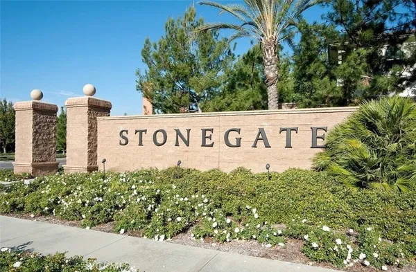 $1,150,000 | 67 Kempton, Irvine, CA 92620