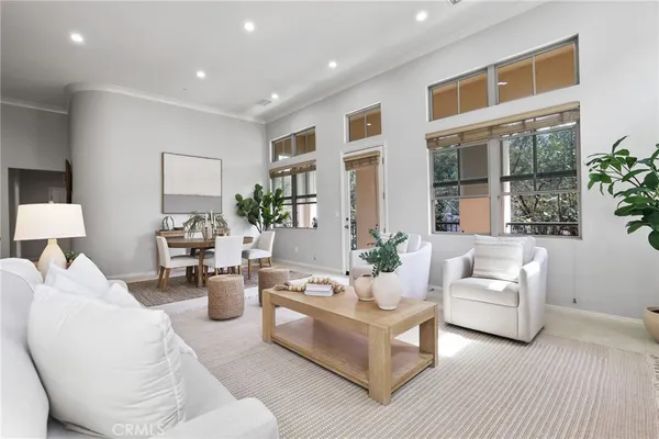 $1,150,000 | 67 Kempton, Irvine, CA 92620