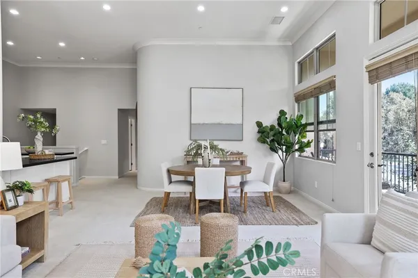 $1,150,000 | 67 Kempton, Irvine, CA 92620