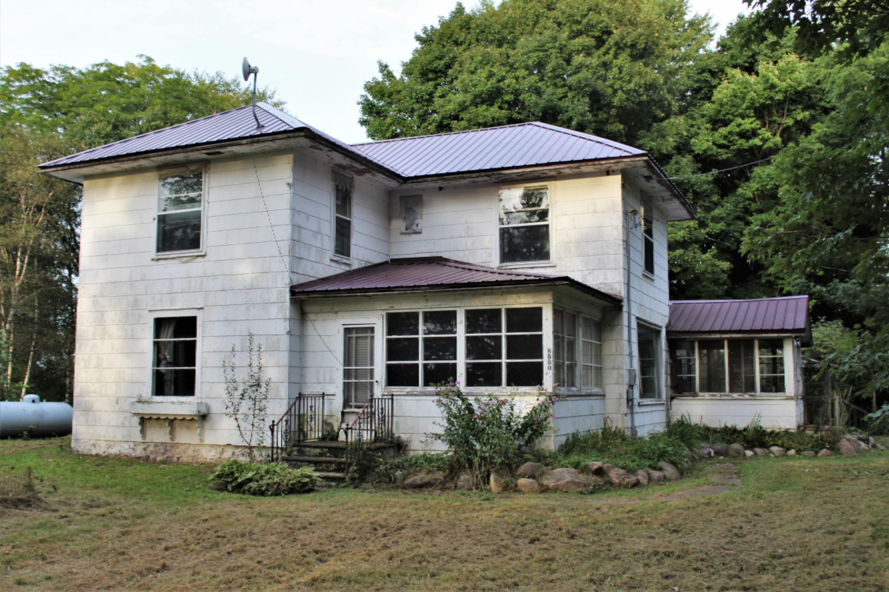 8530 North Greenville Road Lakeview, MI 48850 - Photo 1 of 20 IMG_5317
