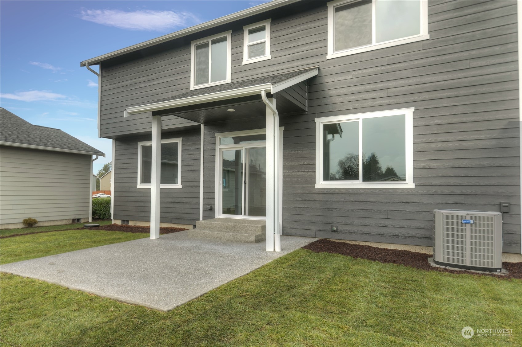 3284 Prill Road Centralia, WA 98531 - Photo 17 of 18 a front view of a house with a yard