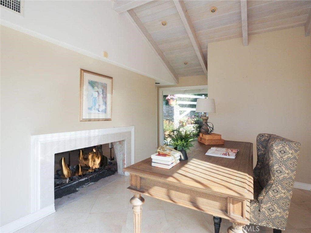 14 Georgeff Road Rolling Hills, CA 90274 - Photo 47 of 71 Office with Fireplace