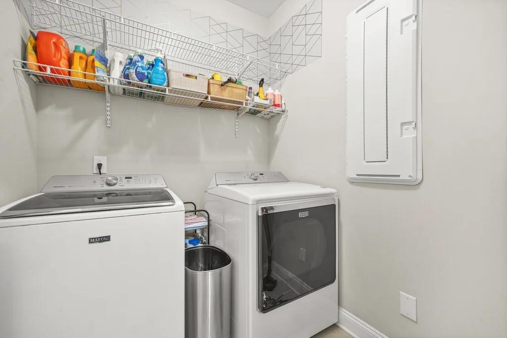 567 Barlow Place Grayson, GA 30017 - Photo 28 of 65 a utility room with dryer and washer
