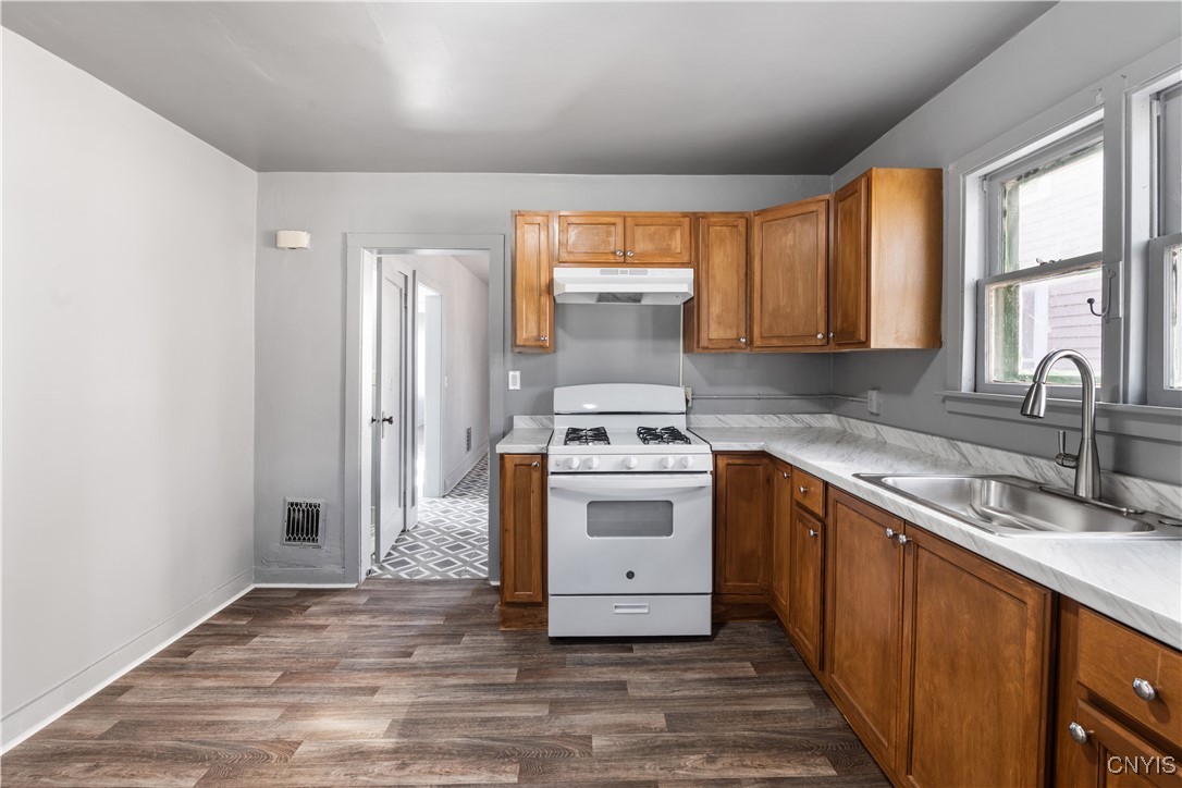 238 Putnam Street Syracuse, NY 13204 - Photo 14 of 26