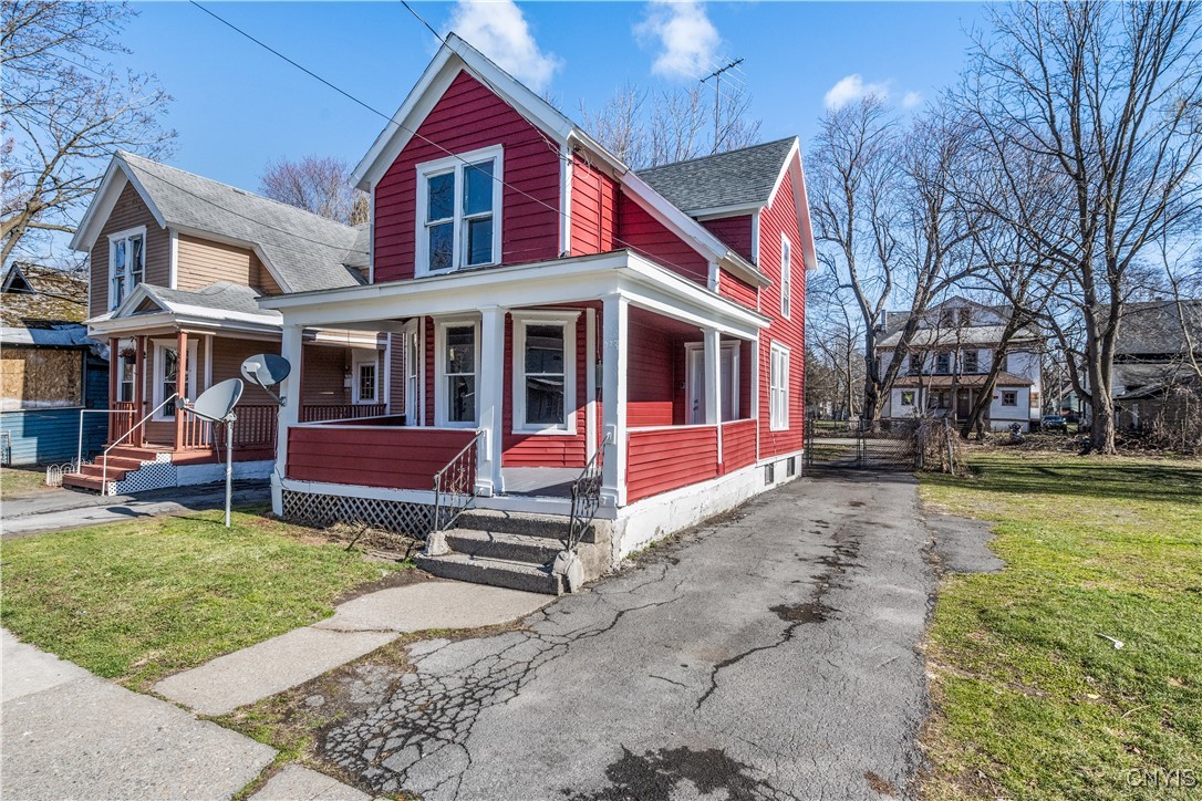 238 Putnam Street Syracuse, NY 13204 - Photo 2 of 26