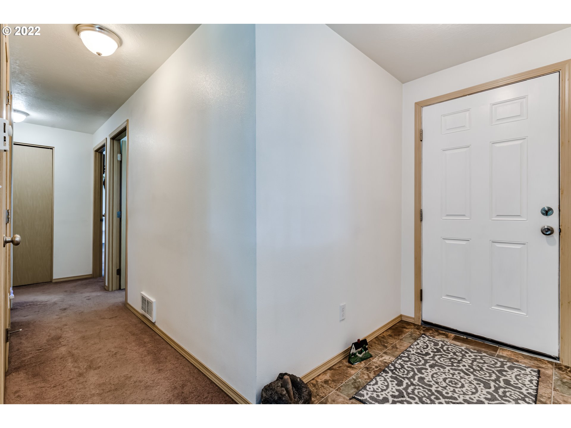 32509 Coburg Bottom Loop Road Eugene, OR 97408 - Photo 12 of 22 Gallery Image 12