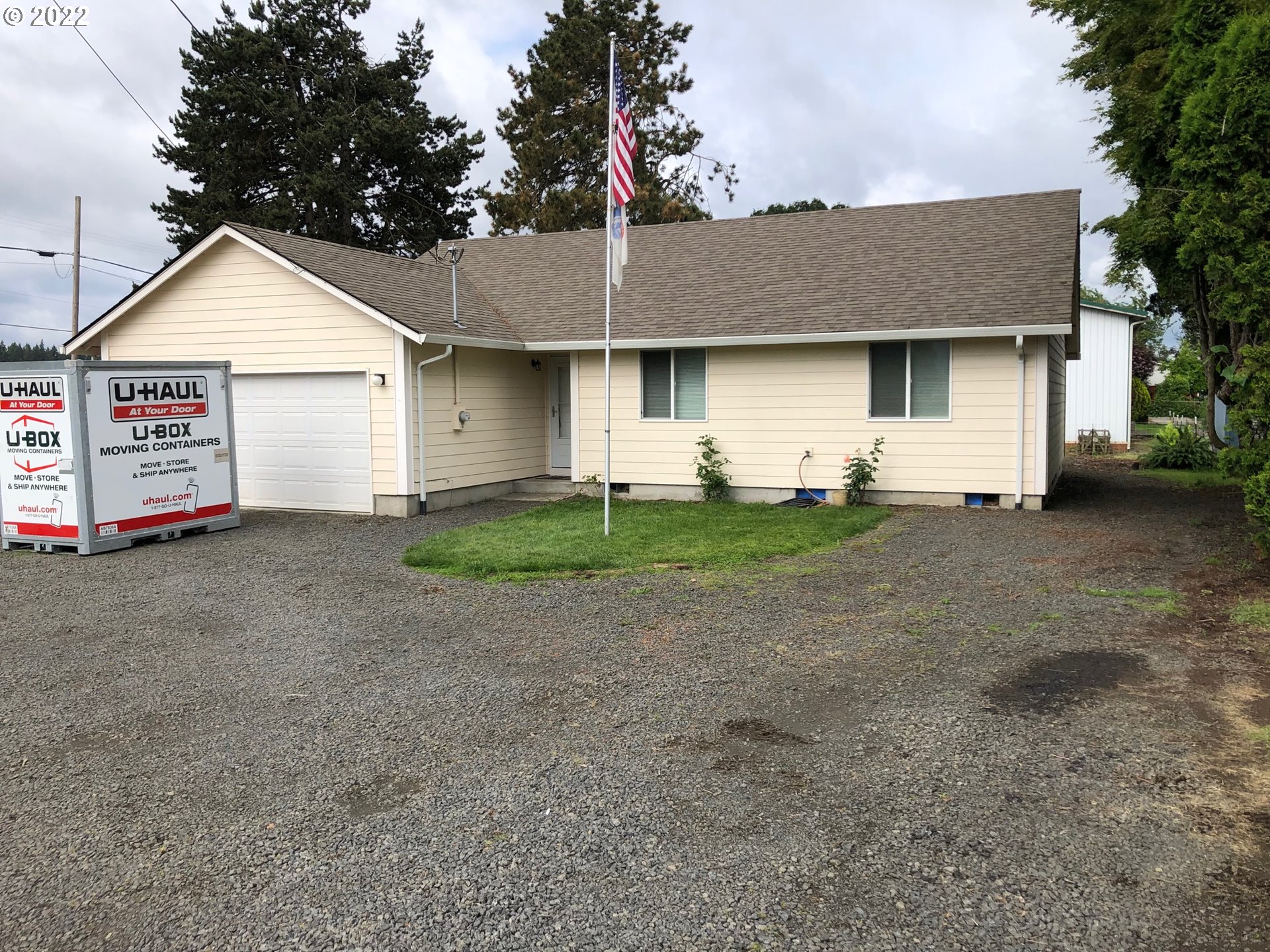 32509 Coburg Bottom Loop Road Eugene, OR 97408 - Photo 3 of 22 Gallery Image 3