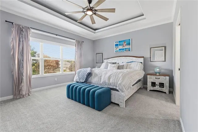 $735,000 | 10512 North Euclid Avenue, Kansas City, MO 64155