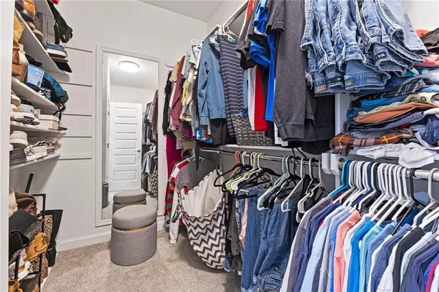 $735,000 | 10512 North Euclid Avenue, Kansas City, MO 64155