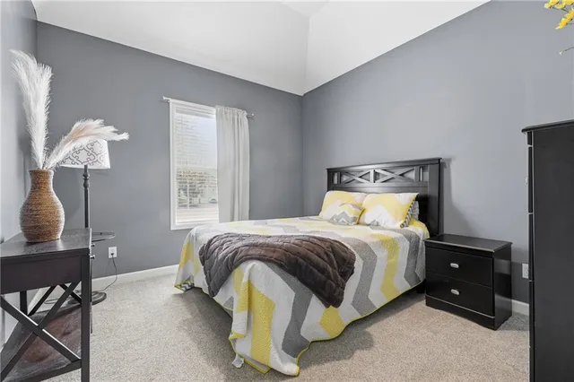 $735,000 | 10512 North Euclid Avenue, Kansas City, MO 64155