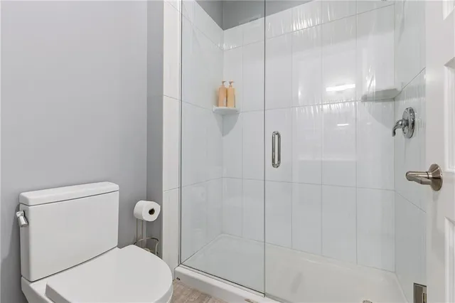 $735,000 | 10512 North Euclid Avenue, Kansas City, MO 64155