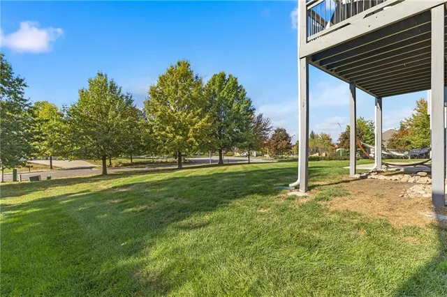 $735,000 | 10512 North Euclid Avenue, Kansas City, MO 64155