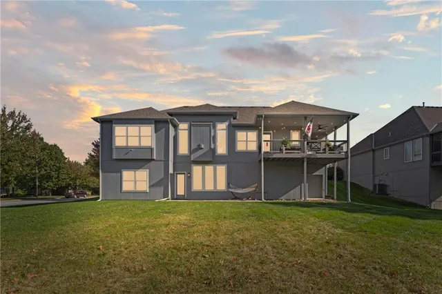 $735,000 | 10512 North Euclid Avenue, Kansas City, MO 64155