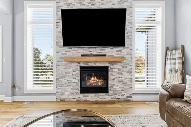 $735,000 | 10512 North Euclid Avenue, Kansas City, MO 64155