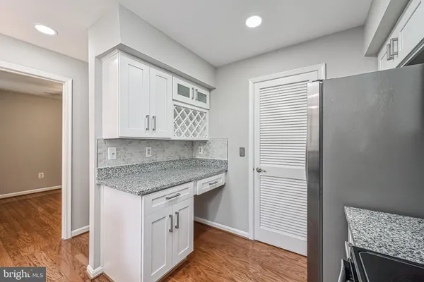 $2,300 | 5601 Willoughby Newton Drive, Unit 36, Centreville, VA 20120