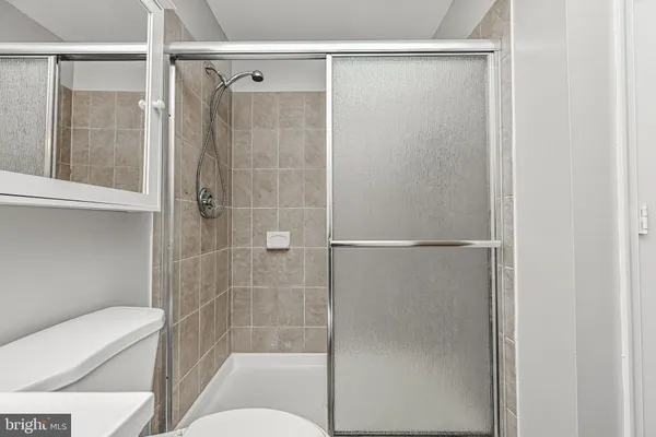 $2,300 | 5601 Willoughby Newton Drive, Unit 36, Centreville, VA 20120