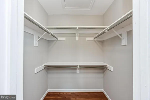 $2,300 | 5601 Willoughby Newton Drive, Unit 36, Centreville, VA 20120