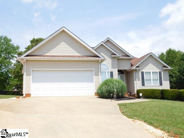 125 Hallmark Lane Easley, SC 29640 - Photo 1 of 21 Gallery Image 1