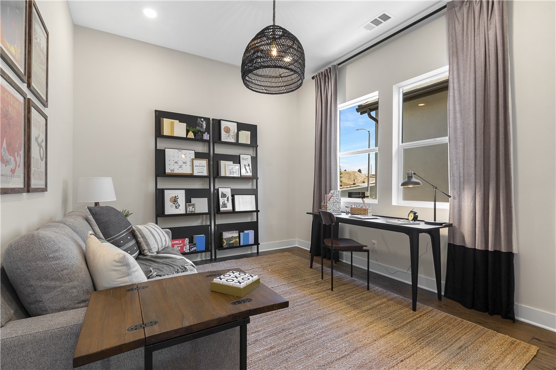 28422 Old Spgs Road Castaic, CA 91384 - Photo 8 of 12