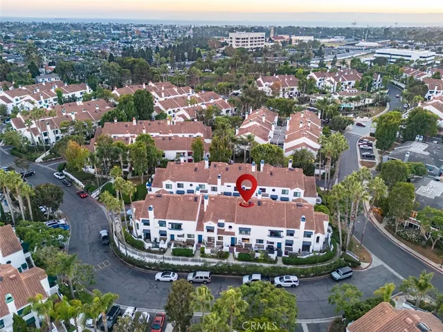 $1,144,995 | 19451 Pompano Lane, Unit 110, Huntington Beach, CA 92648