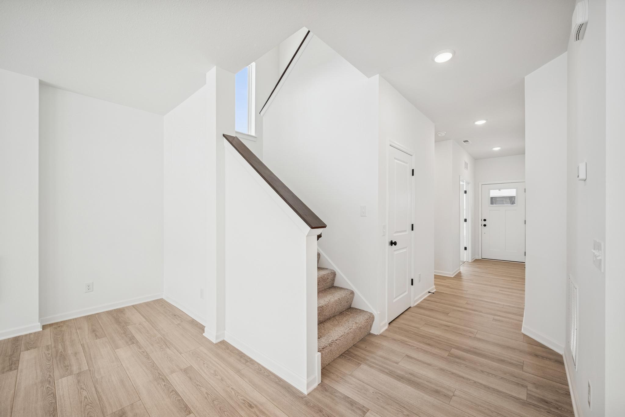 1139 151st Street West Rosemount, MN 55068 - Photo 5 of 34