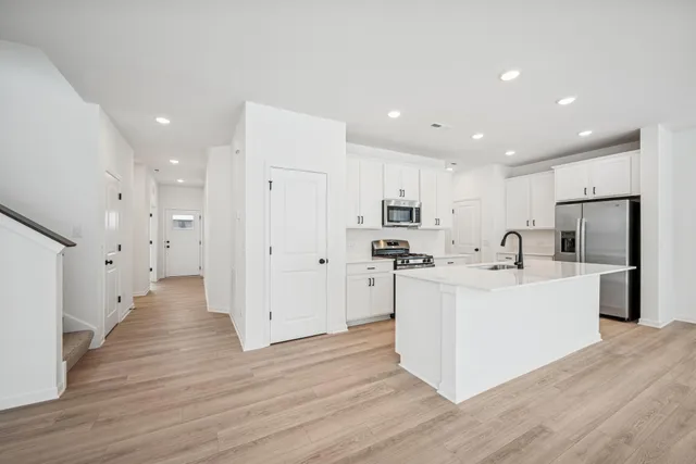 $479,000 | 1139 151st Street West, Rosemount, MN 55068