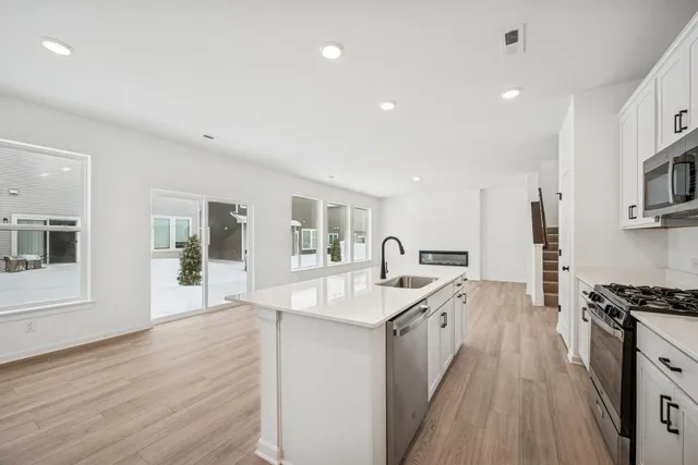 $479,000 | 1139 151st Street West, Rosemount, MN 55068