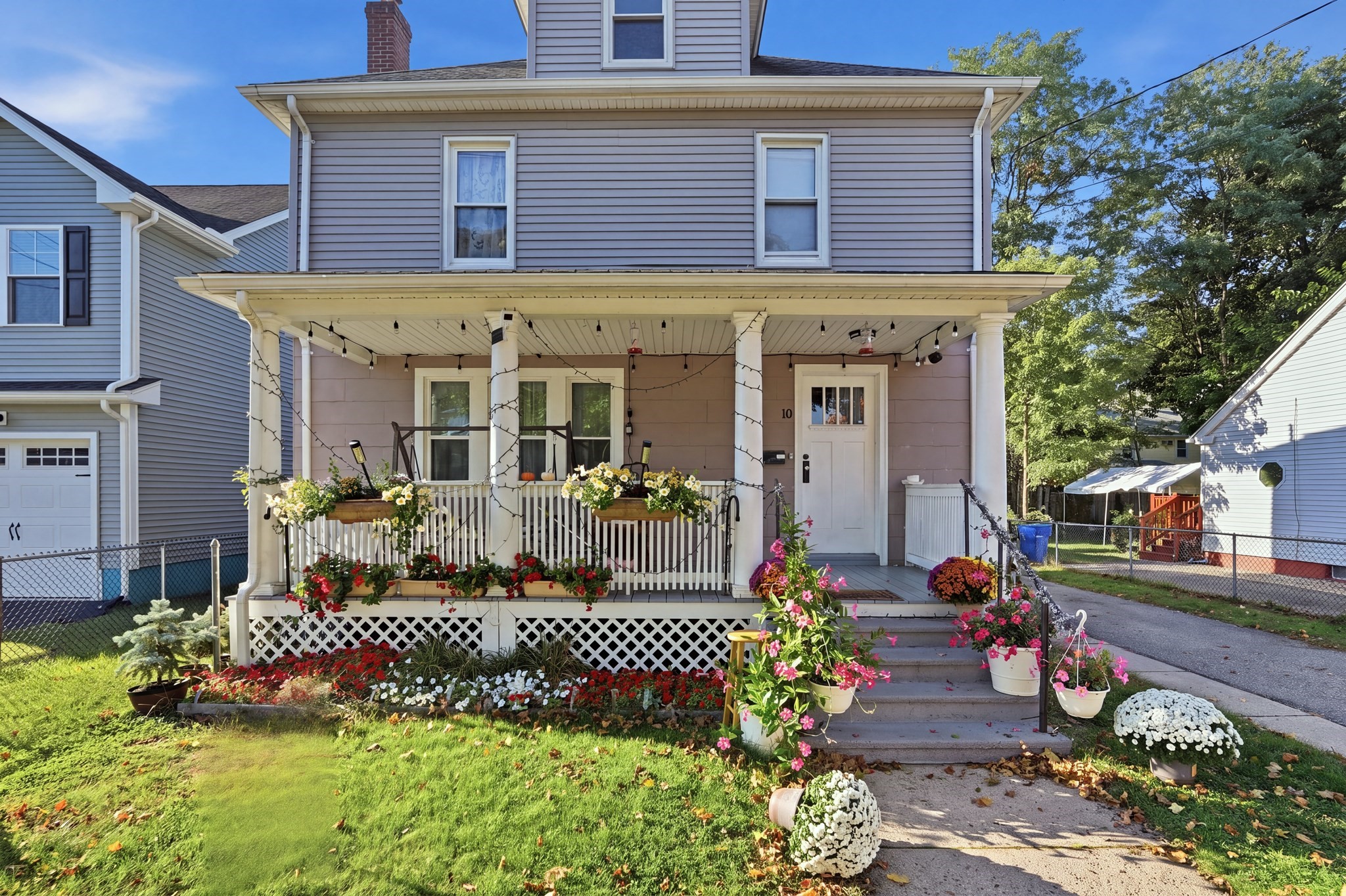 10 Wilber Street Springfield, MA 01104 - Photo 1 of 35 Gallery Image 1