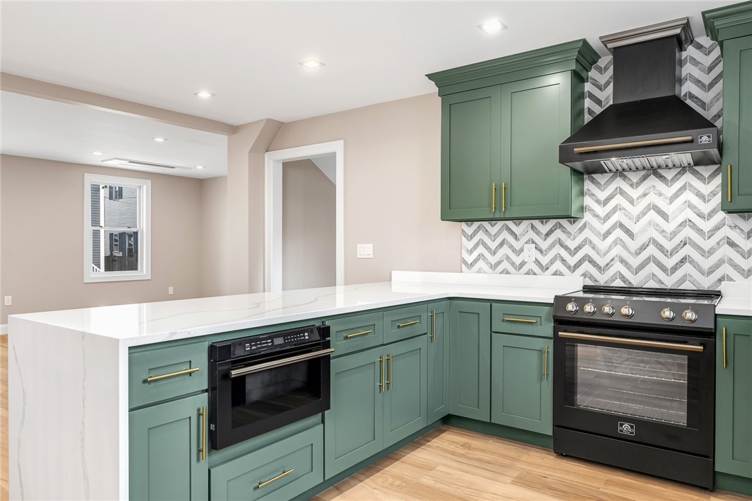 6 Potter Street Newport, RI 02840 - Photo 6 of 22