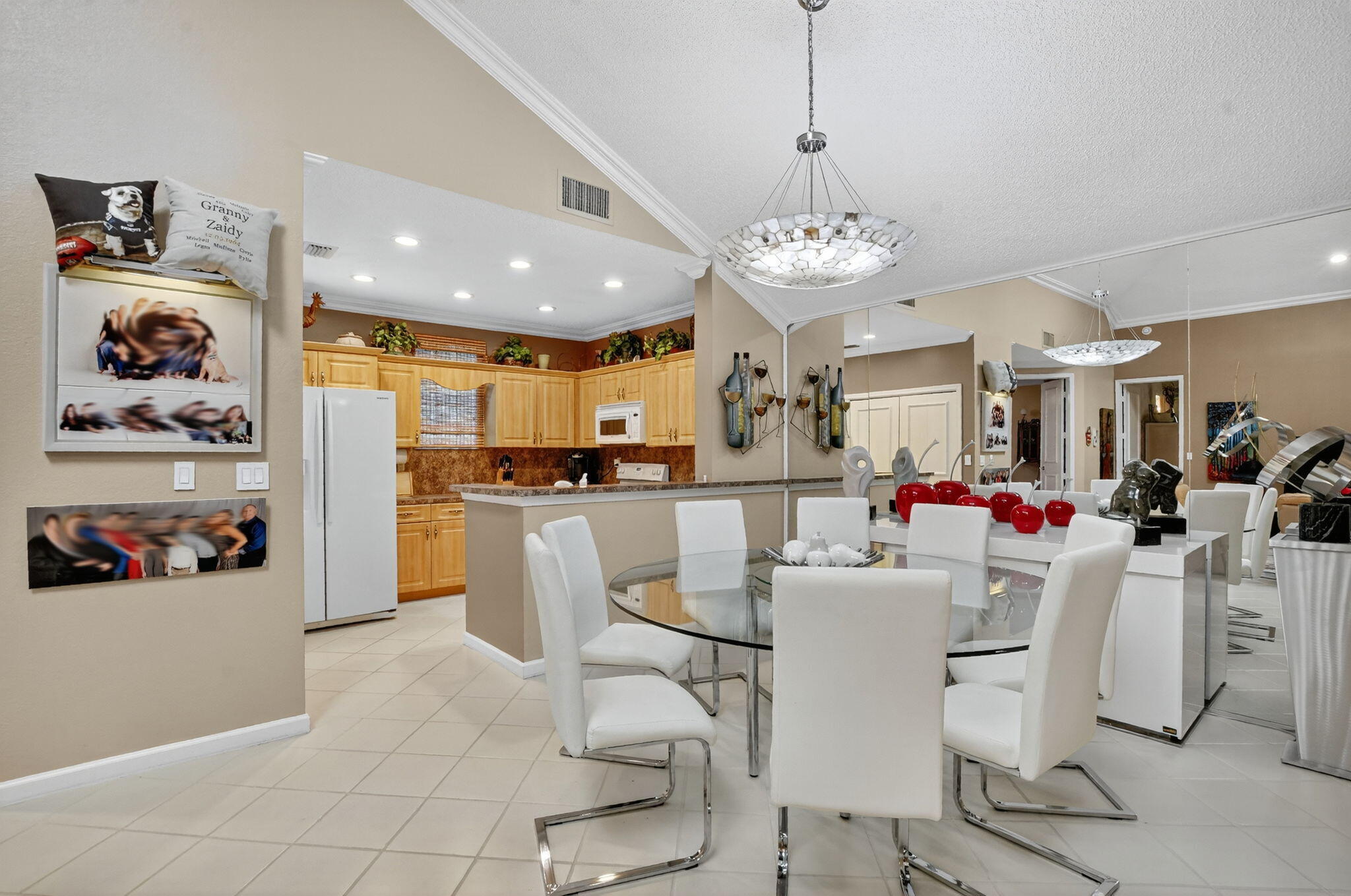 20220 Boca W Drive, Unit 303 Boca Raton, FL 33434 - Photo 10 of 52 9-web-or-mls-DSC_1793