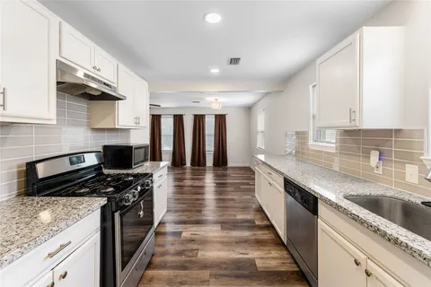 $240,000 | 7819 Fir Street, Houston, TX 77012