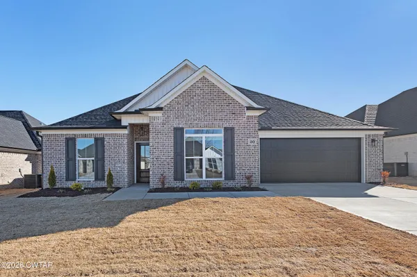 $299,900 | 30 Easington Cove, Jackson, TN 38305