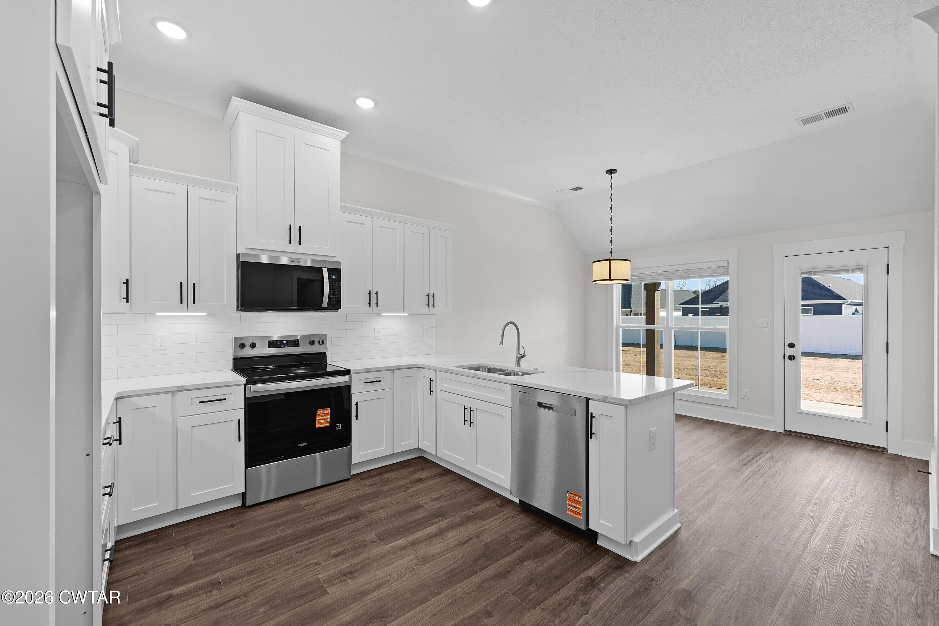 30 Easington Cove Jackson, TN 38305 - Photo 5 of 16 Kitchen