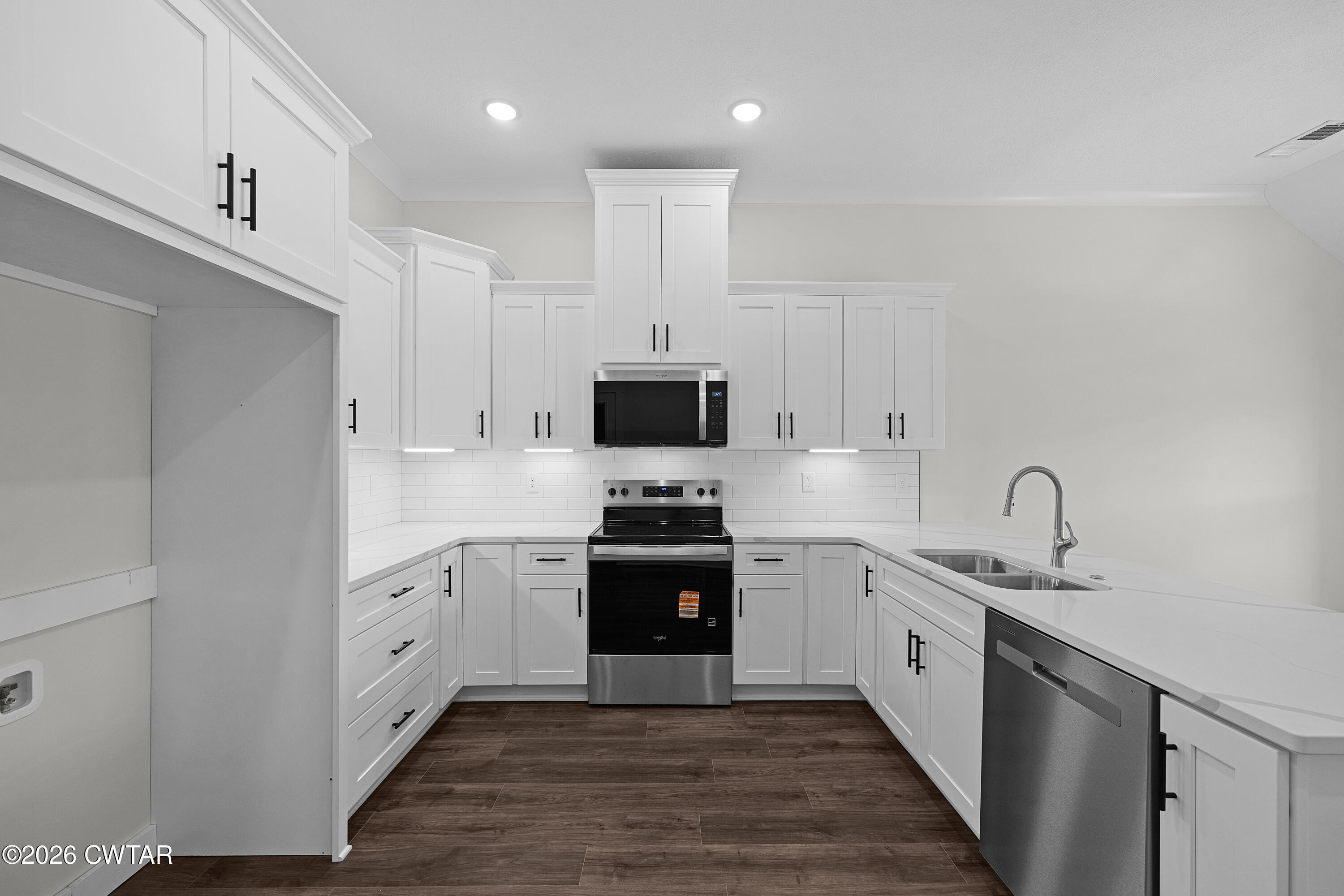 30 Easington Cove Jackson, TN 38305 - Photo 6 of 16 Kitchen 2