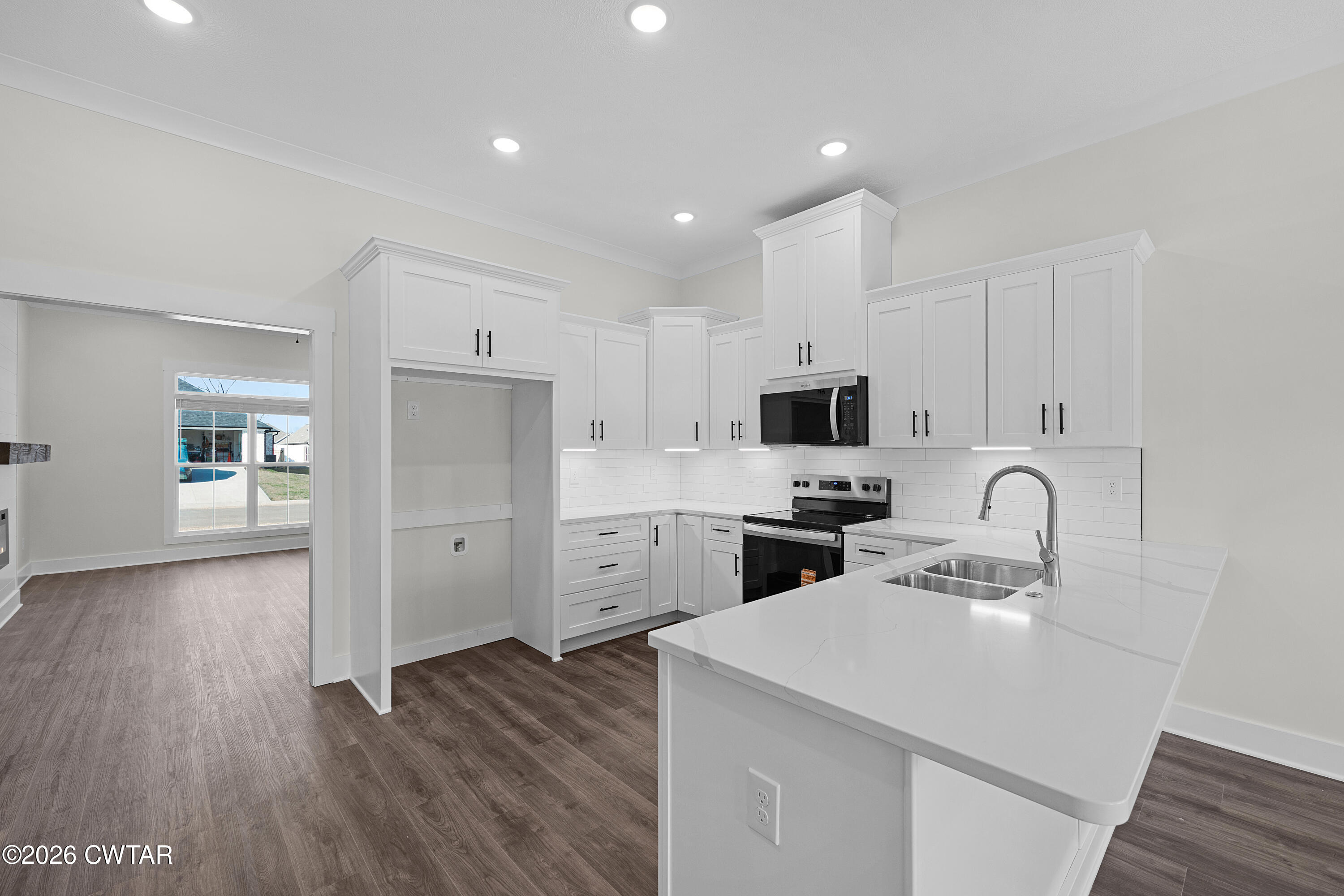 30 Easington Cove Jackson, TN 38305 - Photo 7 of 16 Kitchen 3