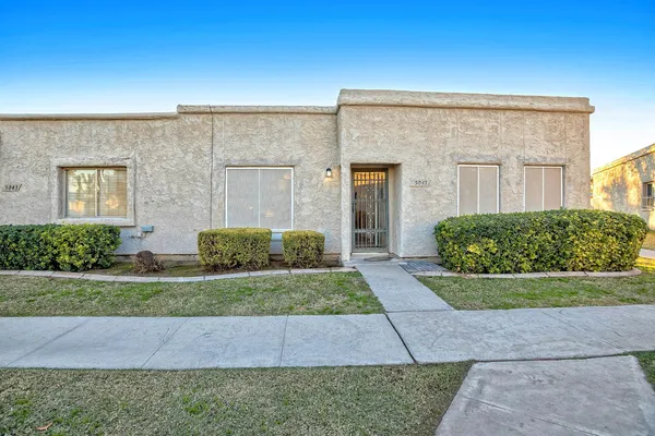 $2,995 | 5045 North 81st Street, Scottsdale, AZ 85250