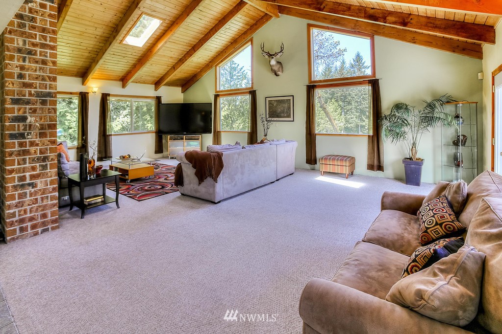 19319 Rouse Road Southwest Longbranch, WA 98351 - Photo 5 of 25