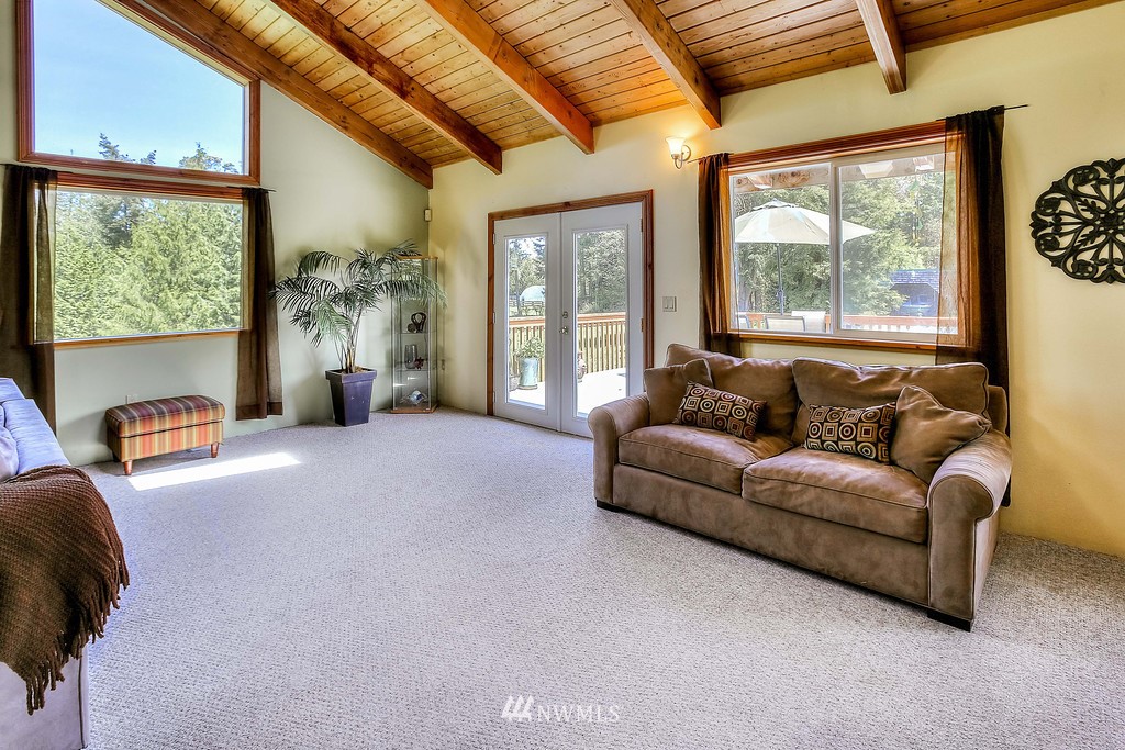 19319 Rouse Road Southwest Longbranch, WA 98351 - Photo 6 of 25
