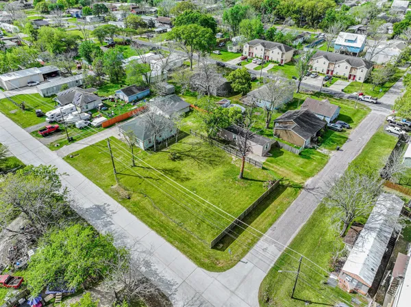 a view of a garden with an outdoor space