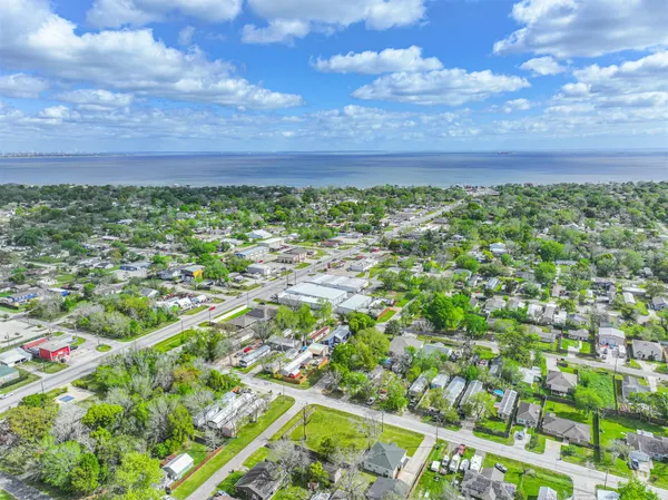 a view of a garden with an outdoor space
