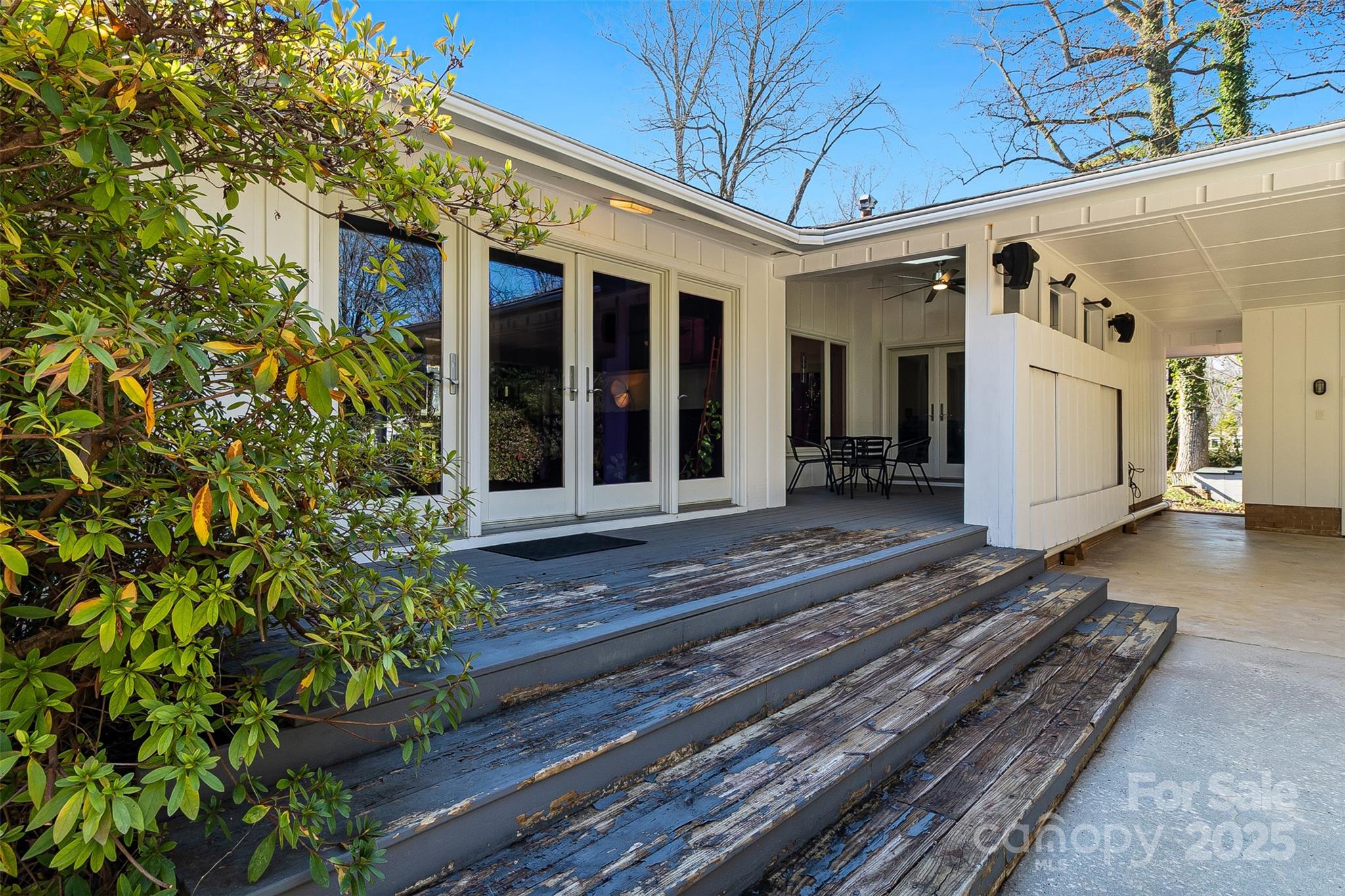 616 Robmont Road Charlotte, NC 28270 - Photo 33 of 38 a view of a house with a large window