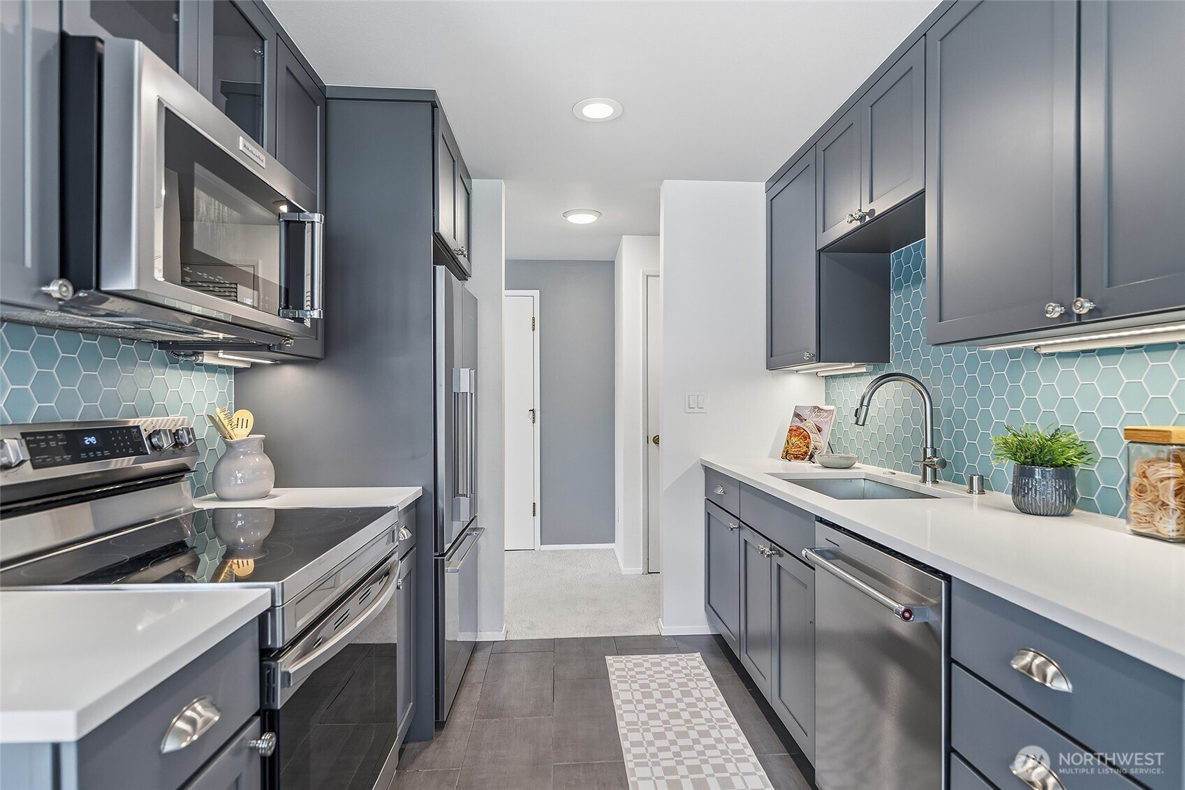 7001 Sand Point Way Northeast, Unit C308 Seattle, WA 98115 - Photo 18 of 40