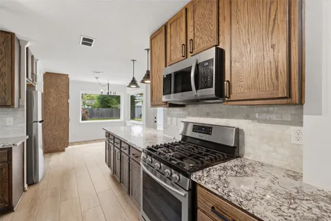 $398,000 | 24714 Hunters Hollow Drive, Spring, TX 77380
