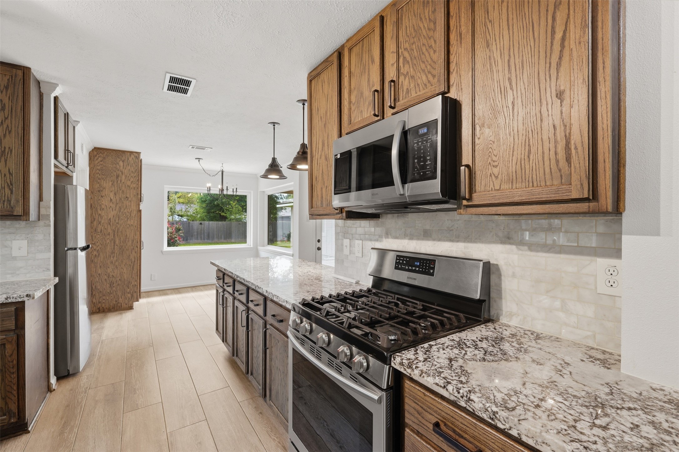 24714 Hunters Hollow Drive Spring, TX 77380 - Photo 12 of 39